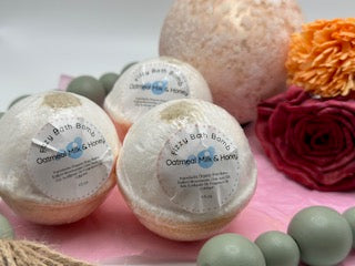 Oatmeal Honey Bath Bombs